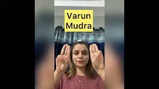 Hand Mudra for clear skin