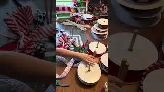 Christmas Lantern Bow