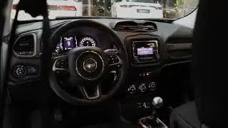 Jeep Renegade Sport 2016 Branco - Interior