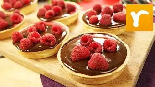 Mitt kök: Hallontartlette med lakritskolasås - TV4