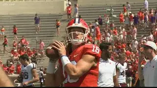 Clemson quarterback Trevor Lawrence tests positive for coronavirus