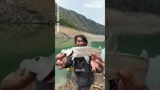 第四季冬季荒野钓鱼求生第15天：连杆翘嘴报喜，鱼获榜竞争仍然激烈。