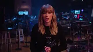 Taylor Swift Acceptance Speech - Female Artist Of The Year | 2018 iHeartRadio Music Awards