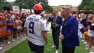 Pat McAfee with the pep talk after this student missed both kick attempts 😅 | College GameDay
