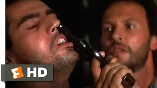 Running Scared (7/12) Movie CLIP - Hablo Smith & Wesson? (1986) HD
