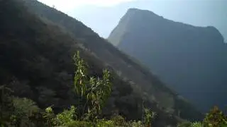 Inca Trail d3.77-closer to Intipata (2).mp4
