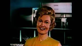 Snack Bar Mom (from Drive-In Movie Ads) &mdash; 1950s Color Commercial