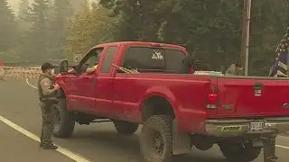 Estacada on edge over potential looting as deputies patrol