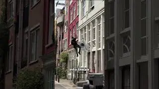 This Mover's Skills Are Mad!!!