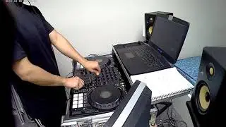 TECHNO // DDJ1000 4 DECK PERFORMANCE  MASUD NEEMA