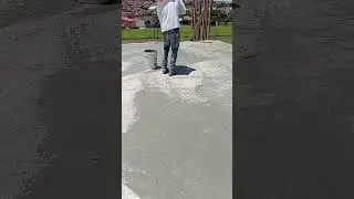 como &eacute; feito aplica&ccedil;&atilde;o do impermeabilizante na laje