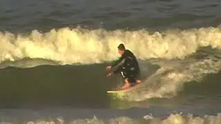Orewa Surf NZ - 1 foot waves, 10 foot Kooks
