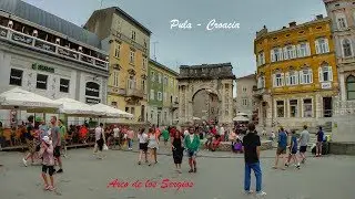 Muralla y el Arco de los Sergios, Pula. (Croacia).