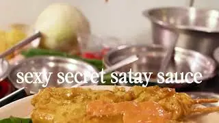 Making the Satay Crunch Bowl
