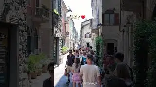 Best Places in Italy 🇮🇹 Timeless Beauty of Como Medieval Town 🏰🌿 #lakecomo #italytravel