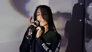 KoKo Kennedy- Keep On Loving Me LIVE Livingroom Session