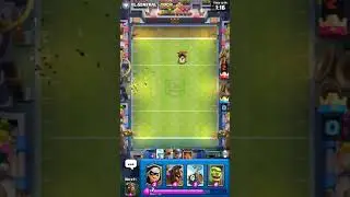 CLASH ROYALE TOUCHDOWN MODE - GOBLIN REFEREE KILLED WITH ZAP