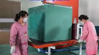 Vertical cutting machine