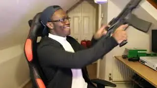 Deji - GIRLS SHOULD NOT PLAY THIS (censored by BADMOVE)