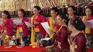 Sorotan 1.10.54 - 1.15.54 dari 02.🔴🟢▶️Live Wayang Kulit Di SMK N 4 Yogyakarta Dalang : Nyi Elisha O.