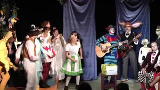 Alice in Pantoland