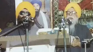 ਆਜਾ ਦੋਵੇਂ ਦੇਸ਼ ਦਾ ਉਧਾਰ ਸਿਰੋਂ ਲਾਹ ਲਈਏ (ਛੋਟੇ ਸਾਹਿਬਜਾਦੇ) - Gian Singh Surjit & Gurbachan Singh Hamdard