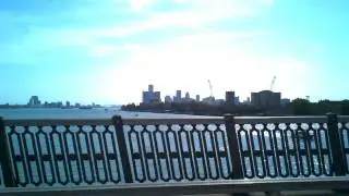 Riding along the MacArthur Bridge