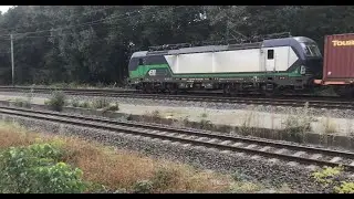 ELL ( European Locomotive Leasing) Vectron locomotive with Container Train at Blerick🇳🇱26.9.2025👍👍👍🚂