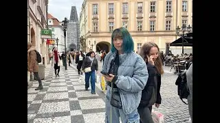 Celetna  Prague ที่ถนนคนเดินเยอะที่สุด.,So many tourist here.,