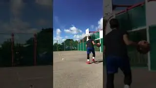 Left handed reverse layup