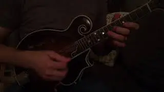 Gilchrist Model 5 Mandolin Red Spruce Top