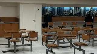 Передвижной праздник, да еще и какой-то.