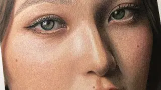 Drawing a Hyperrealistic Girl Portrait with Coloured Pencil