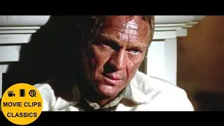 The Towering Inferno (1974) - The water tanks are blown up