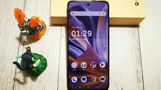 🔄✋ How to Change One-Handed Shortcut from Volume Buttons to Onscreen Button on Motorola Edge 50 Neo