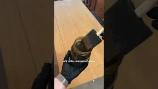How to Make Your Own Wood Stain With Vinegar and Steel Wool! #diy #easycraft #furnitureflip #wood