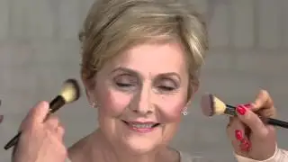 IT Cosmetics CC Radiance Ombre Blush with French Boutique Brush on QVC