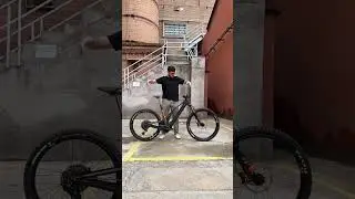 Slo-mo! Unno MITH suspension in action