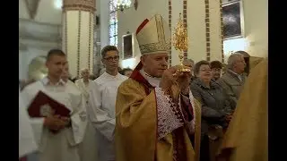 Kleczew Relikwie św  Jana Pawła II w Kościele św  Andrzeja Apostoła