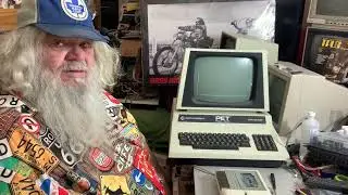Commodore PET 4032 Время немного поработать за компьютером &mdash; лучше поставить на паузу &mdash; Эпизод 3660
