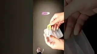 Demolding some cute resin hair clips ❤️