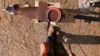 FARRIER ENGLISH &ndash; THERAPEUTIC SHOEING