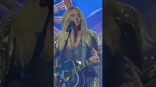 Front row for Miranda Lambert! Las Vegas! Awesome! #mirandalambert #shorts #fyp #music