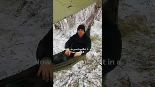 The Secret To Sleeping In A Hammock 💤 #campingaustralia #hammockcamp #campinghacks #wintercamping