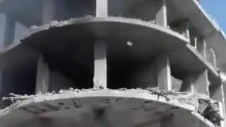 لقطات حية من موقع الانفجار بوسط مدينة جسر الشغور السورية