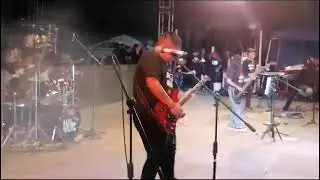 El final cover Rostros ocultos, Microband