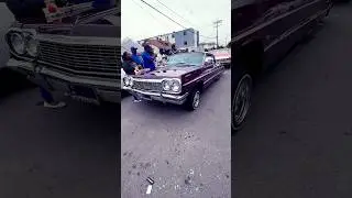 Lowriders & #classiccars in #southcentral #lowriders #lowriderculture #la #shorts #losangeles #socal