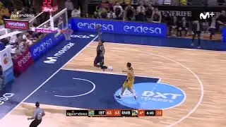 Jordan Mickey dunks from the FREE THROW line in-game