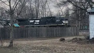 NS 4717 leads NS 19E (Kansas City, MO to East point, GA) eastbound at 8:18 AM