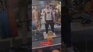deadlift pre workout 🏋️#shorts #shortsfeed #viral #trending #gym #dedlift #gymmotivation